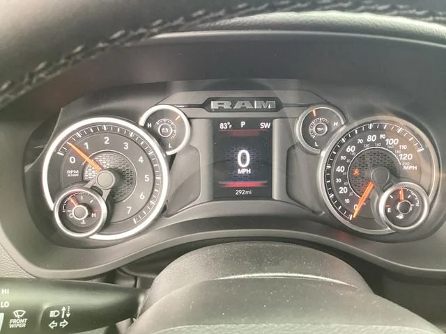 New 2026 Tank Ram BIG HORN CREW CAB 4X4 5