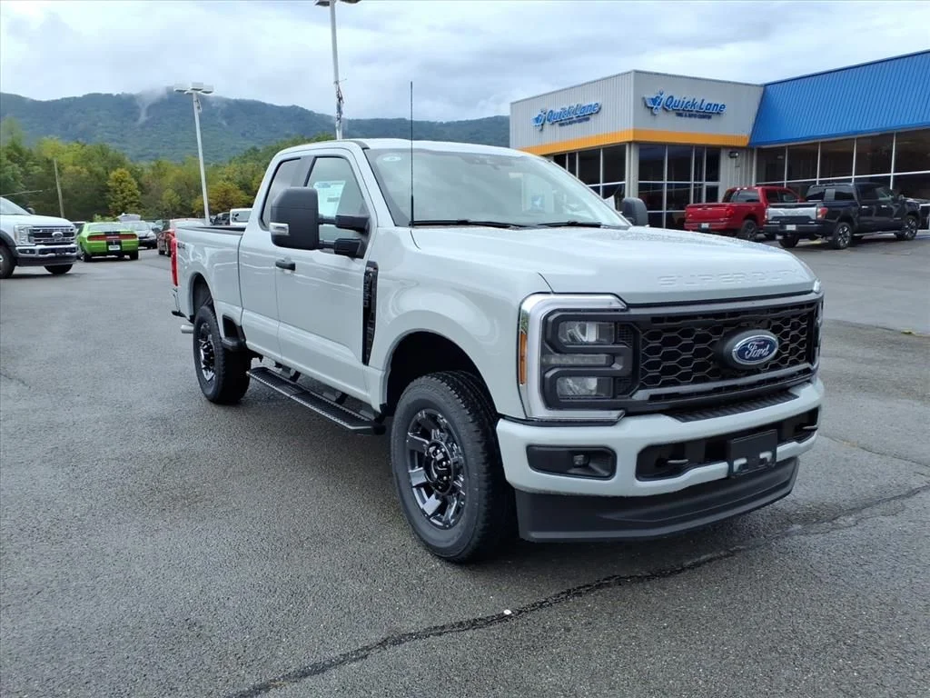 New 2026 Avalanche Ford F-350® XL image 15