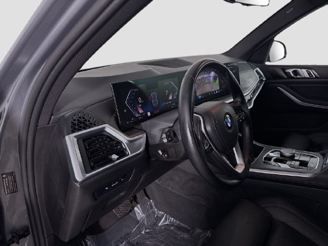 Used 2024 Skyscraper Grey Metallic BMW sDrive40i image 19