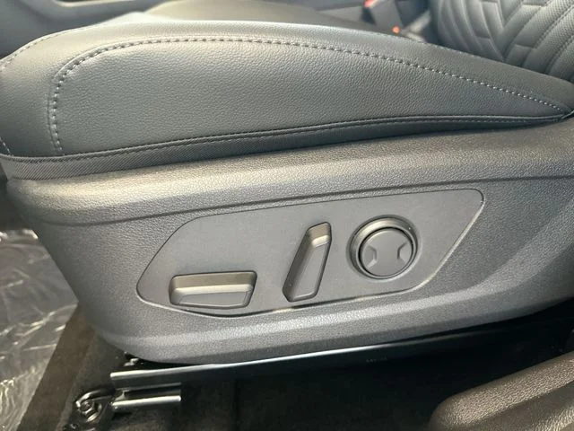 New 2026 Ebony Black Kia X-Line image 16