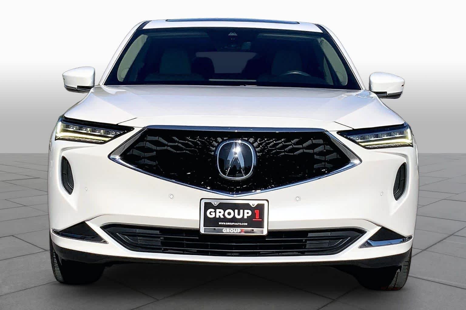 Used 2024 Platinum White Pearl Acura w/Technology Package image 4