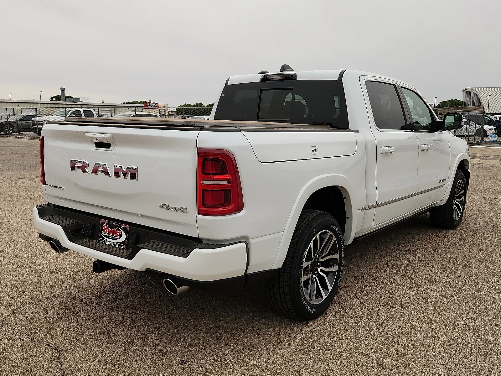 New 2026 Ivory White Tri-Coat Pearl-Coat  Paint Ram LIMITED CREW CAB 4X4 5