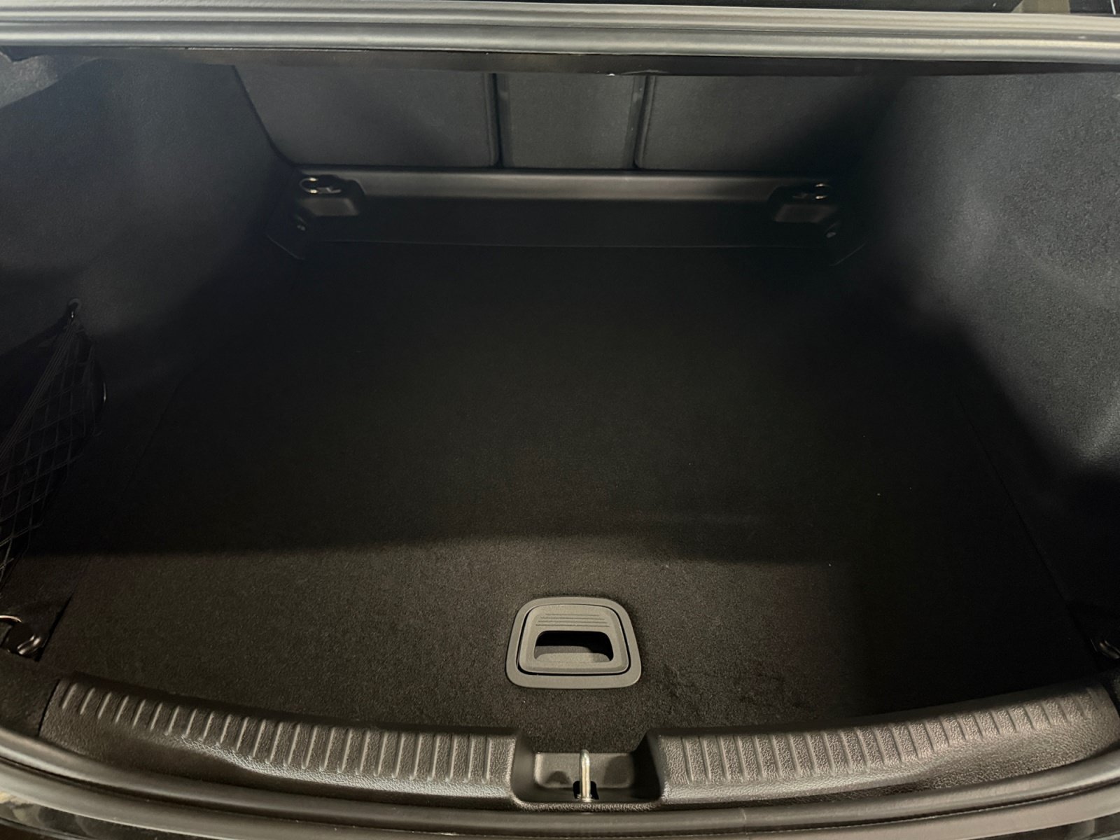 Used 2025 Black Mercedes-Benz C 300 image 19