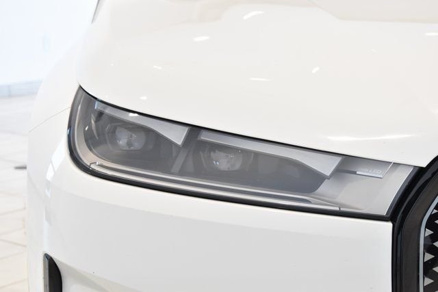 Used 2022 BMW iX Base with VIN WB523CF05NCJ55041 for sale in Kenosha, WI