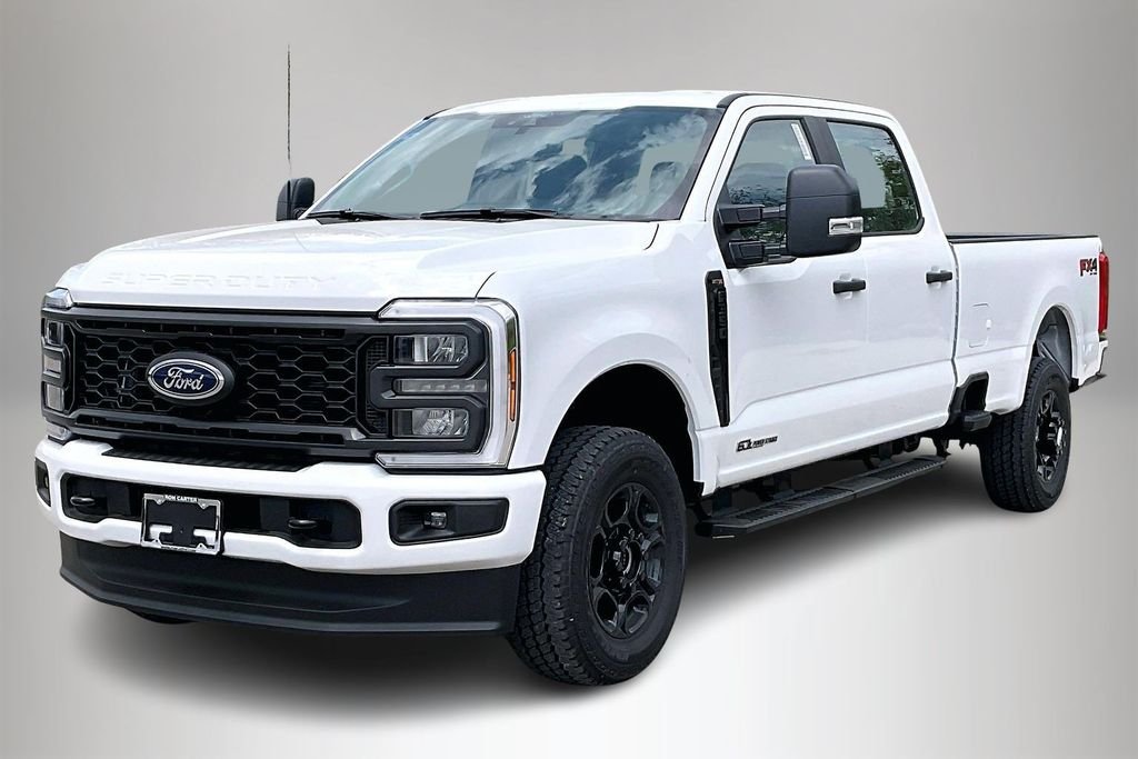 New 2026 Ford Super Duty F-350 XL 4D Crew Cab