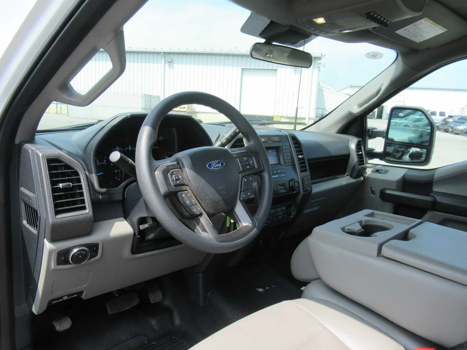 Certified Used 2022 Oxford White Ford XL image 11