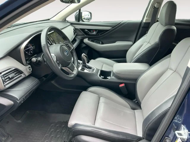 Used 2022 Abyss Blue Pearl Subaru Limited image 9