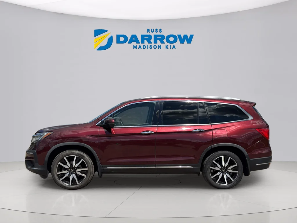Used 2019 Red Honda Touring image 2