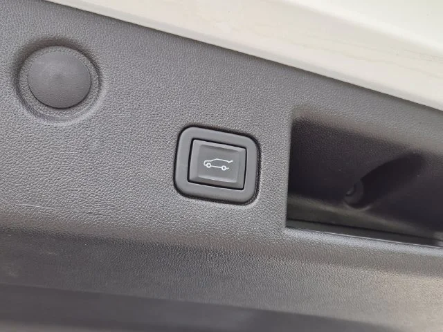 2024 Chevrolet Equinox LT - Photo 12