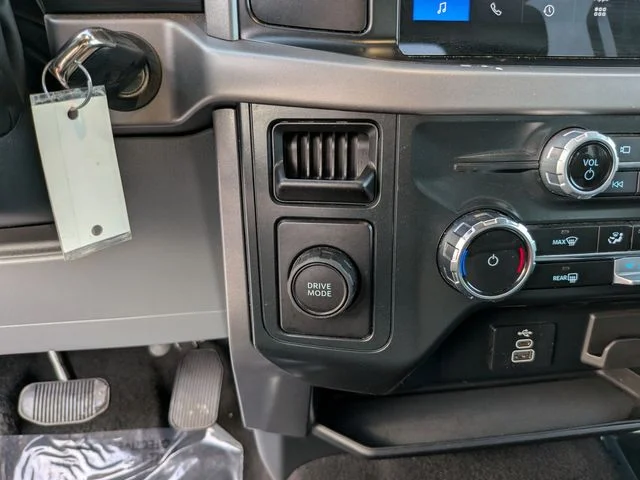 Used 2025 White Ford XLT image 20