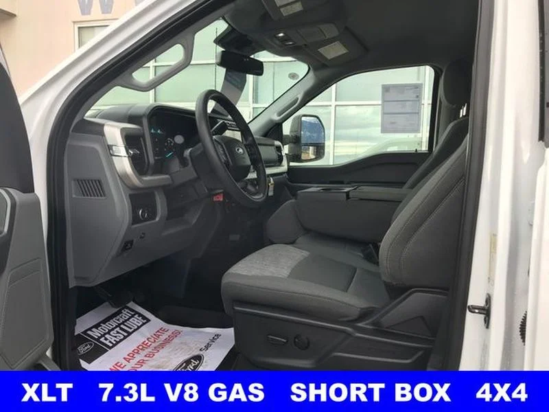 Certified Used 2023 Oxford White Ford XLT image 6
