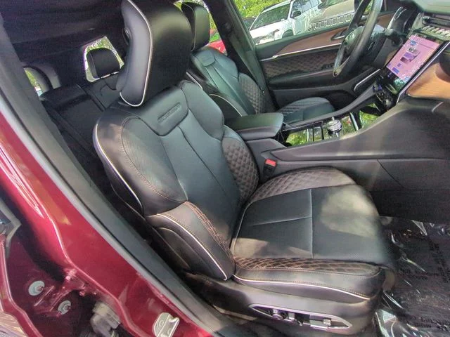 Used 2025 Red Jeep Summit image 37