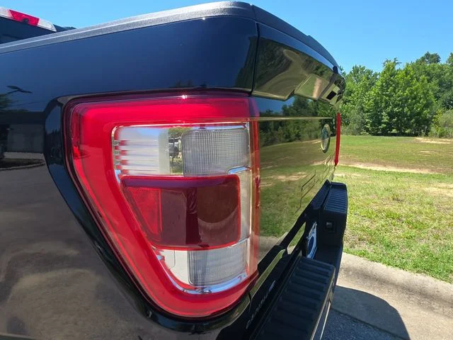 Used 2021 Blue Ford Lariat image 35