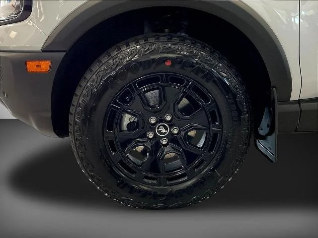 New 2026 Space White Metallic Ford Badlands® image 44