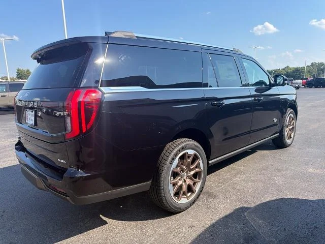New 2027 Agate Black Metallic Ford MAX King Ranch® image 38