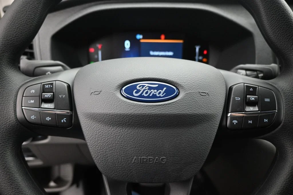 New 2026 Agate Black Metallic Ford Base image 10