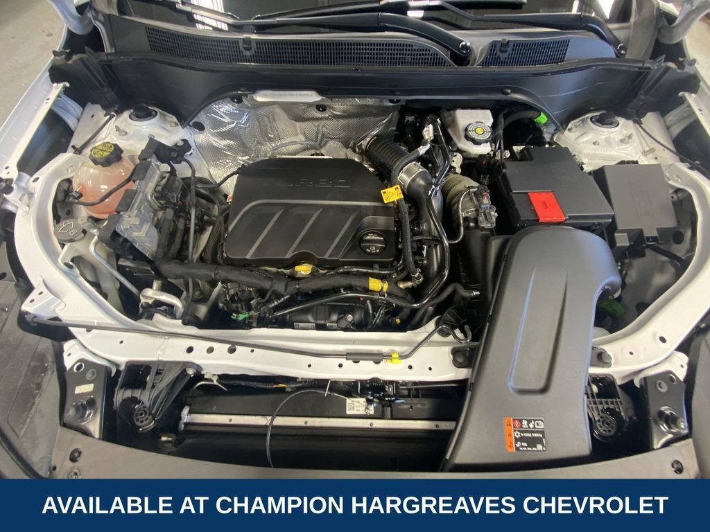 Used 2024 Summit White Chevrolet LT image 38