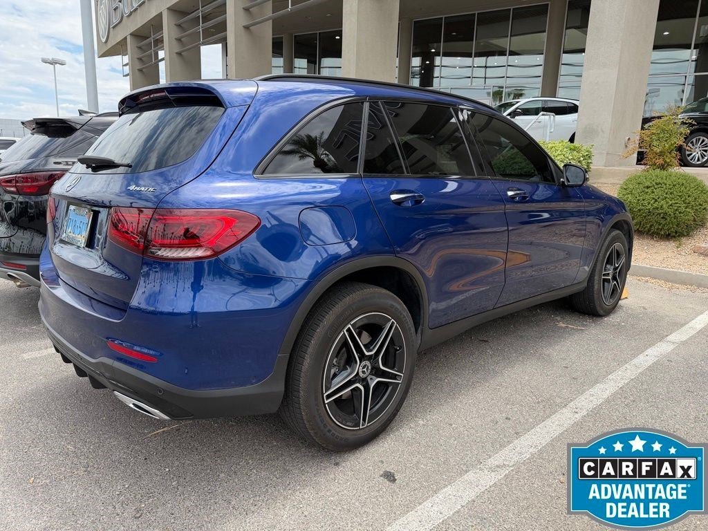 Used 2021 Brilliant Blue Metallic Mercedes-Benz GLC 300 image 4