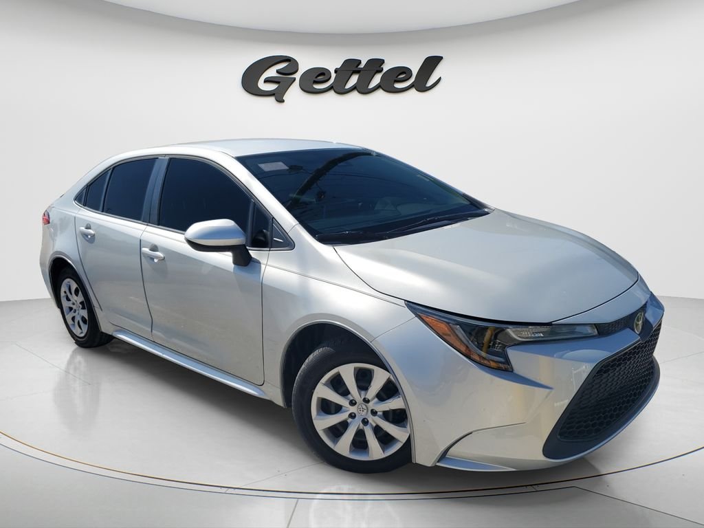 Used 2021 Silver Toyota LE image 2
