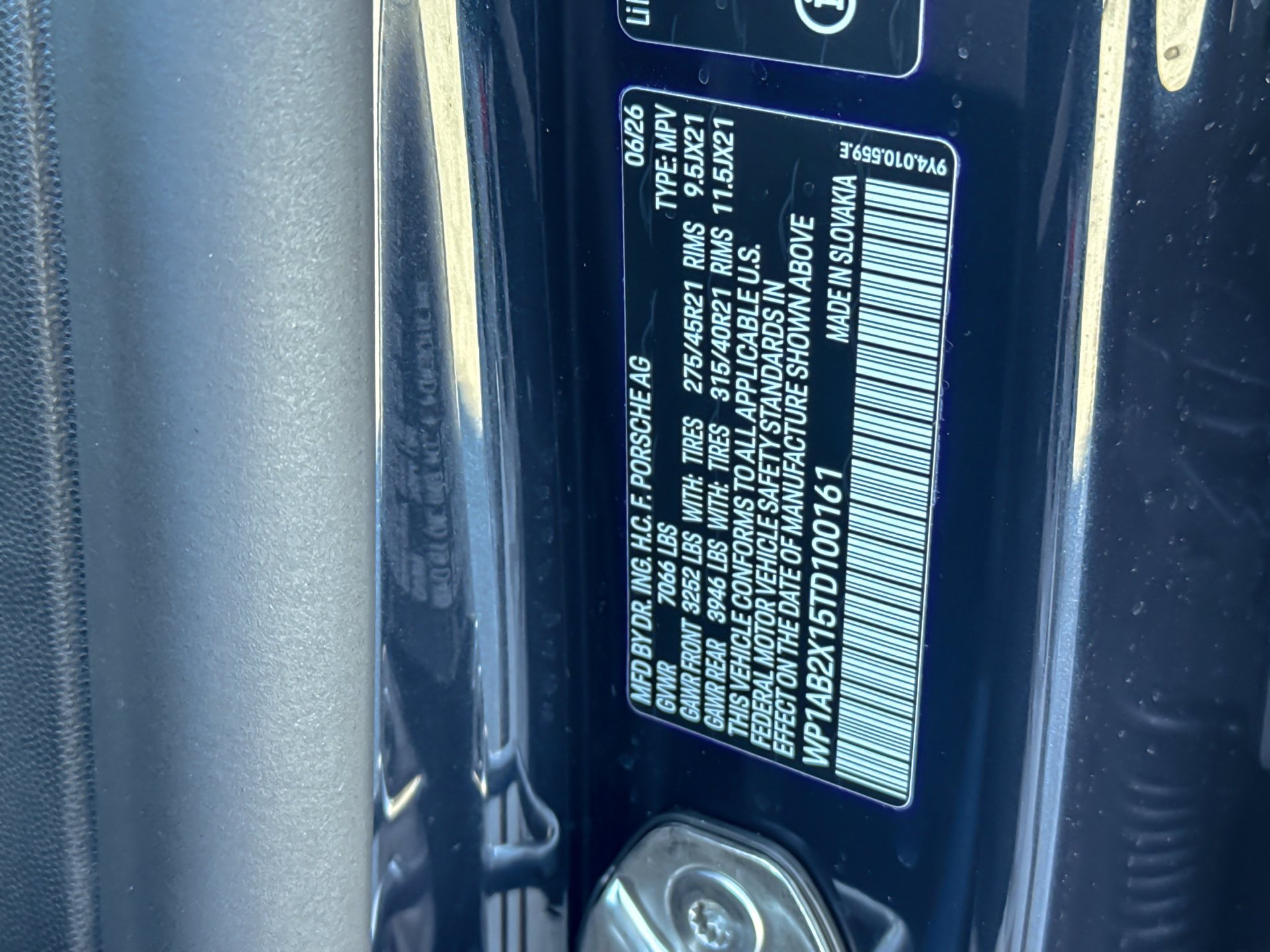 New 2026 Algarve Blue Metallic Porsche S Electric image 31