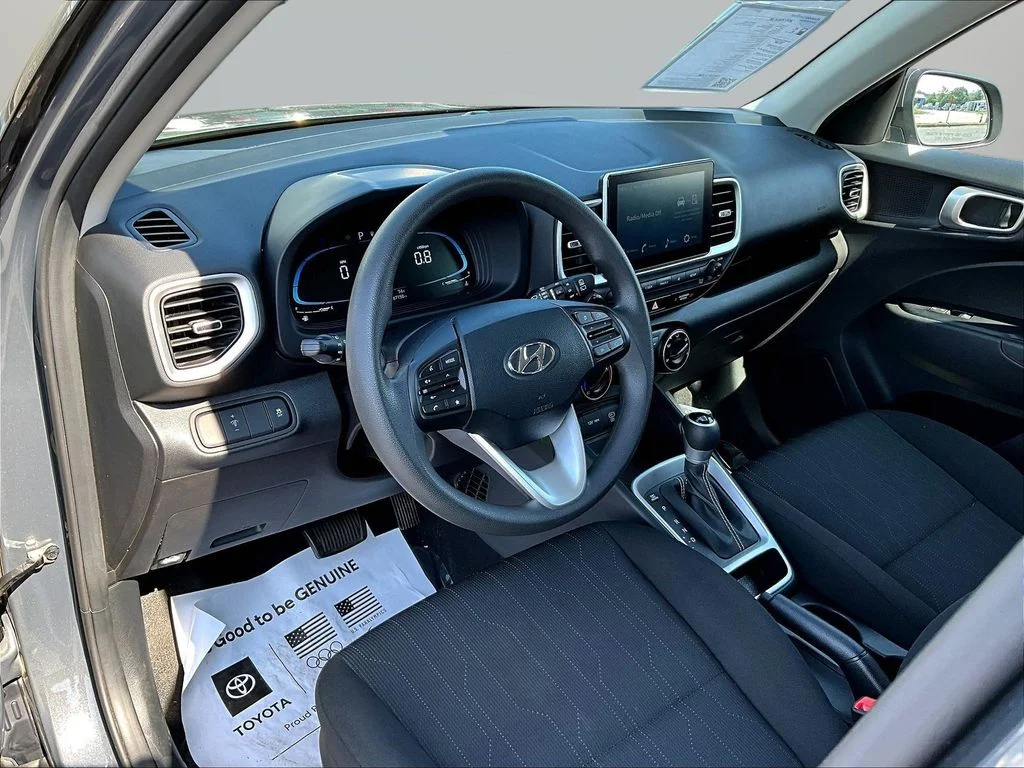 Certified Used 2023 Gray Hyundai SE image 16