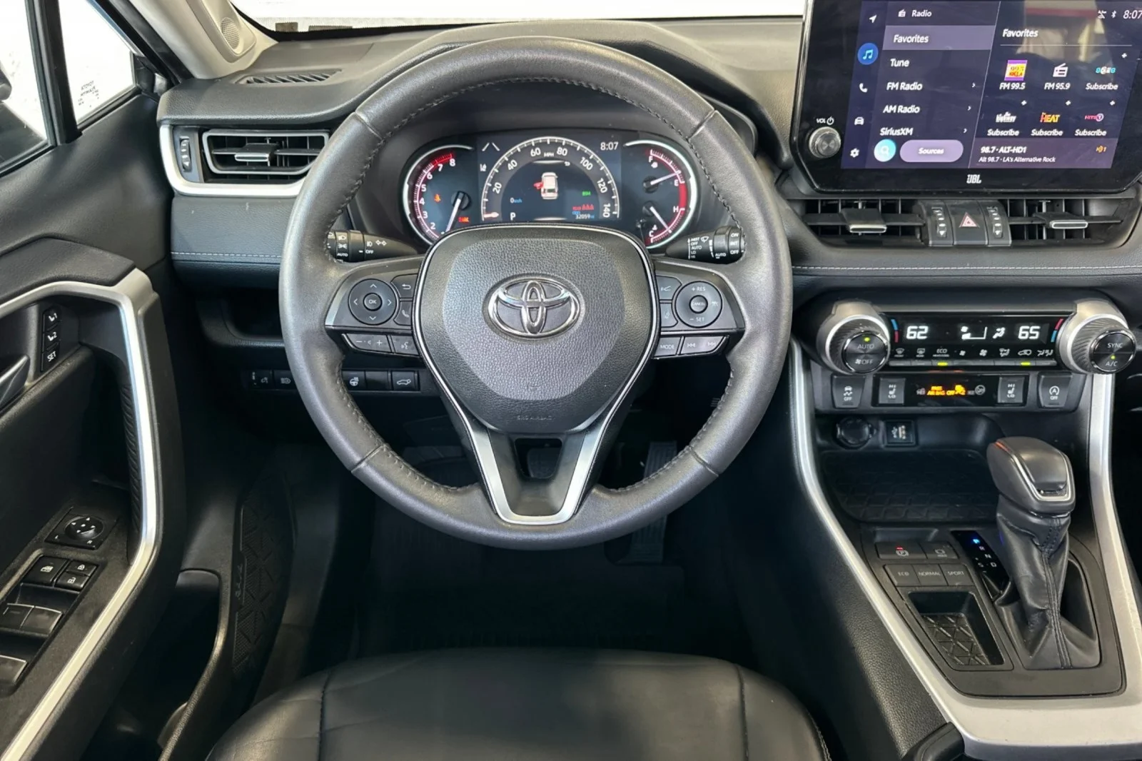 Certified Used 2024 MAGNETIC GRAY Toyota XLE Premium image 13