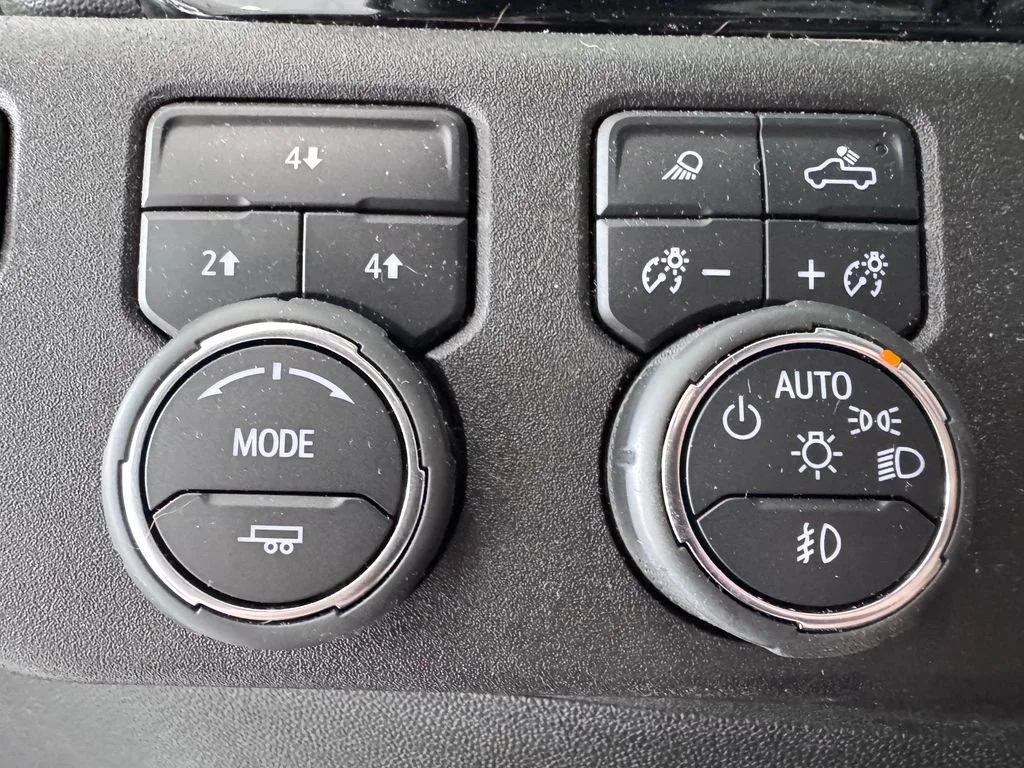 2024 Chevrolet Silverado 2500HD LT - Photo 20