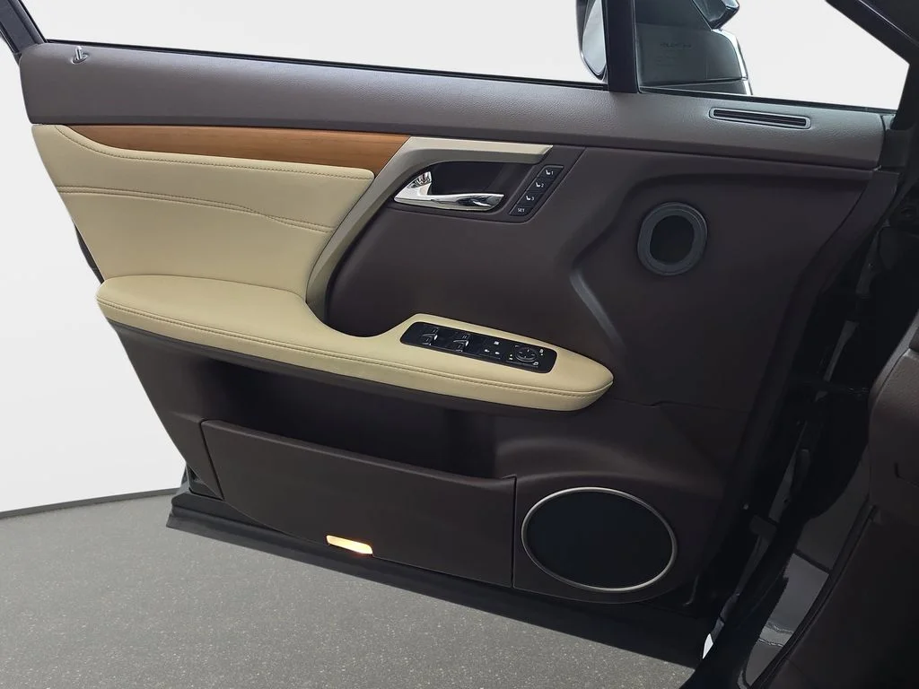 Used 2017 Black Lexus 350 image 28