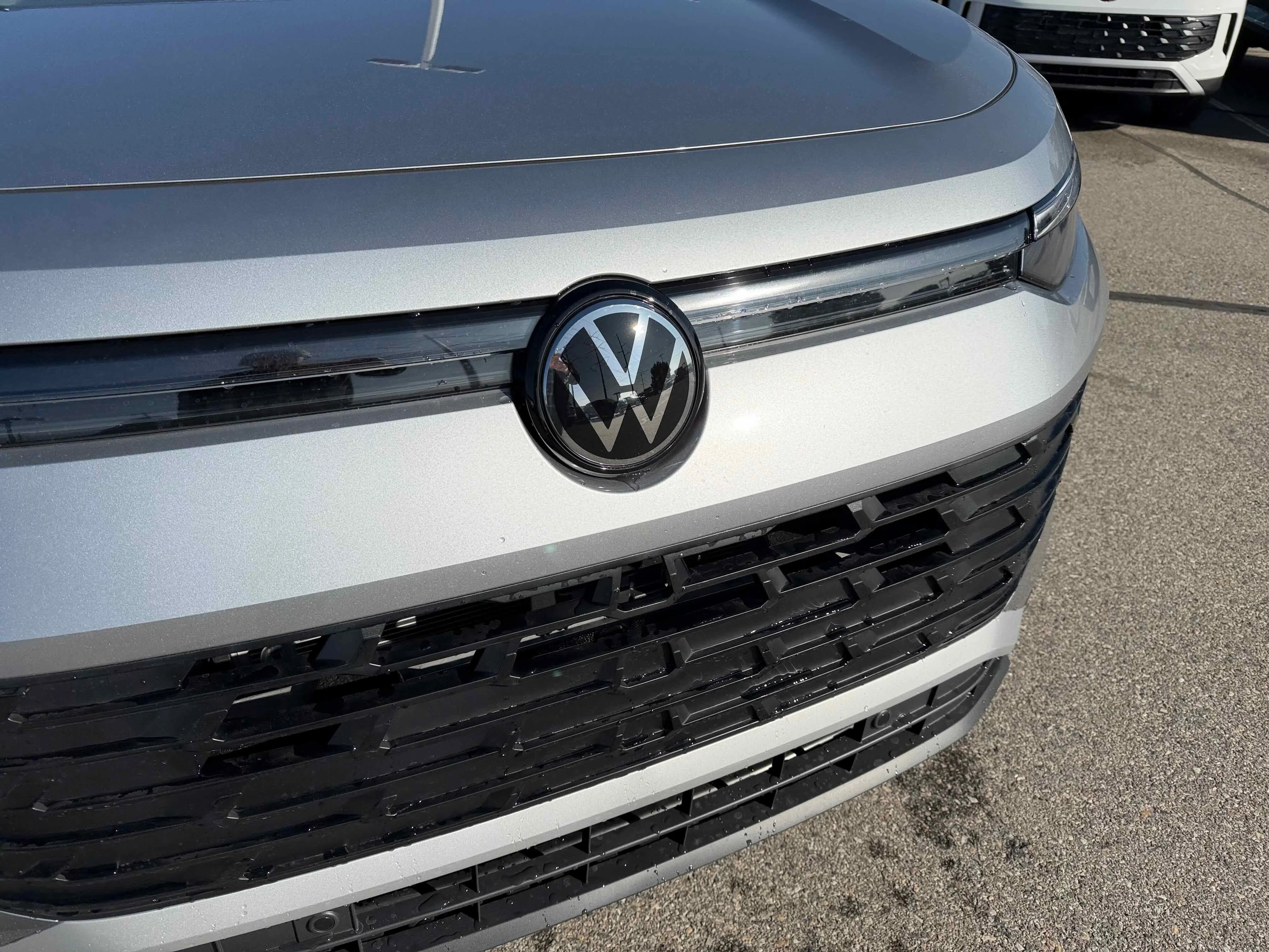 New 2026 Silver Volkswagen SE image 9