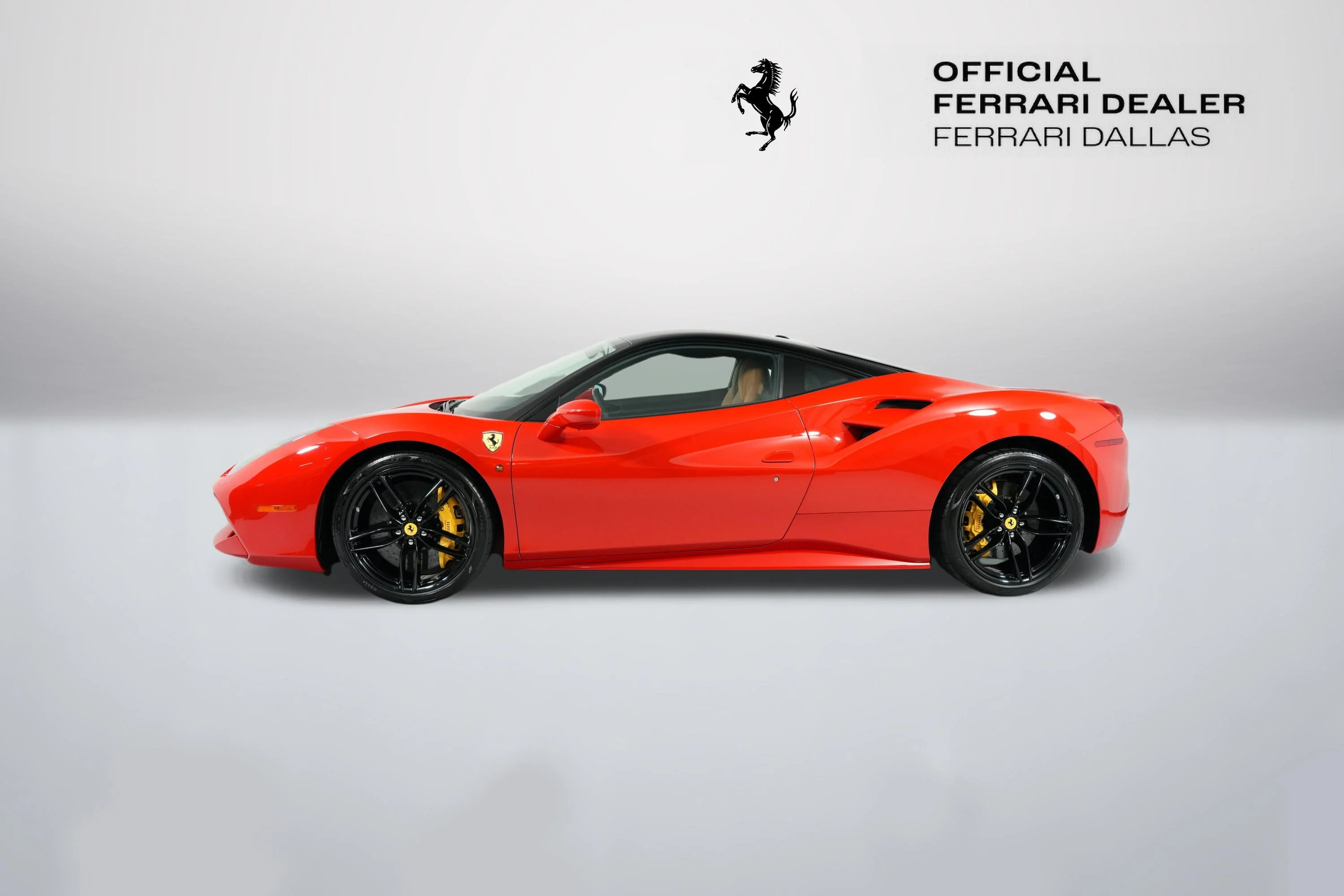 Used 2016 Rosso Corsa Ferrari  image 7