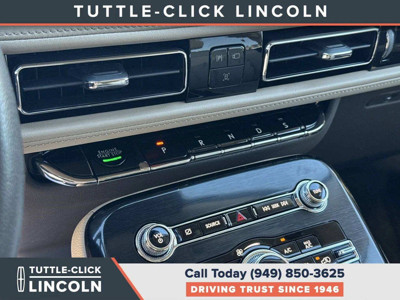Used 2023 PRISTINE WHITE ME Lincoln Standard image 29