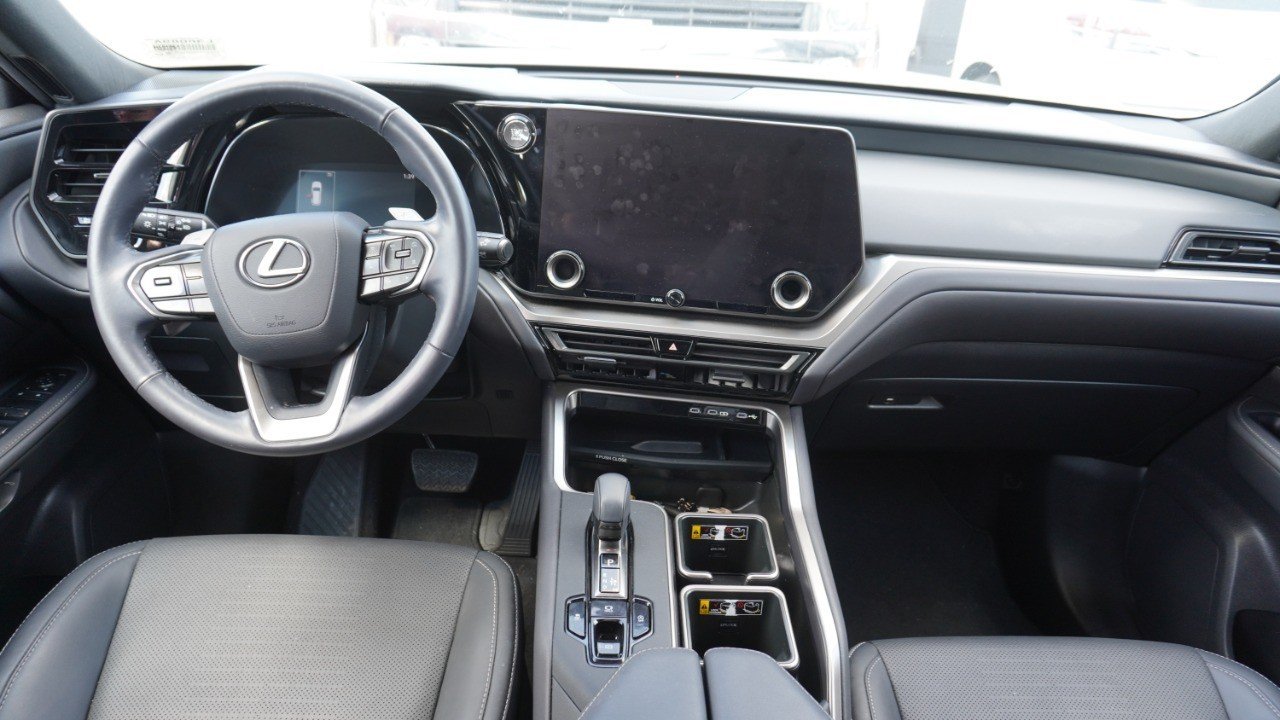 Used 2024 White Lexus TX 350 image 12