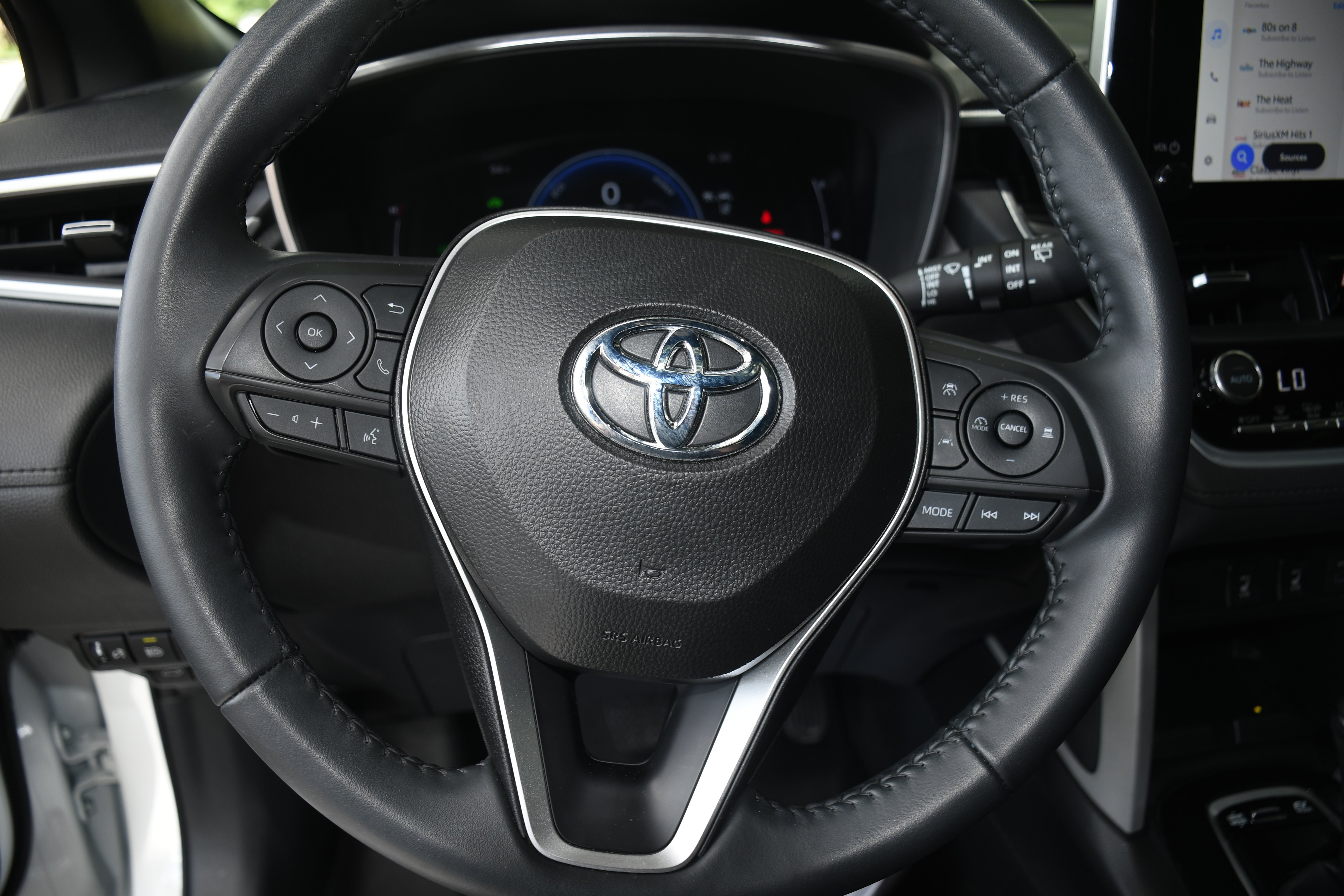 Used 2025 Beige Toyota Hybrid XSE image 13