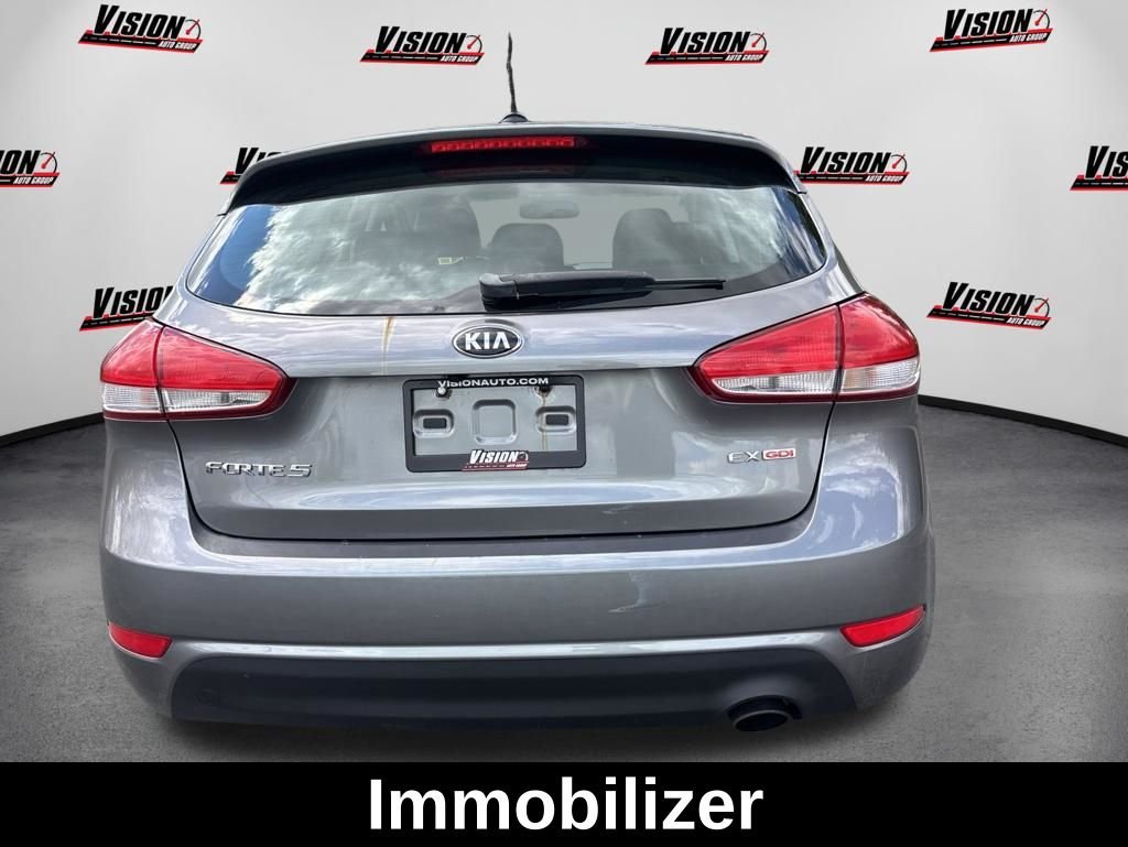 Used 2015 Gray Kia EX image 7