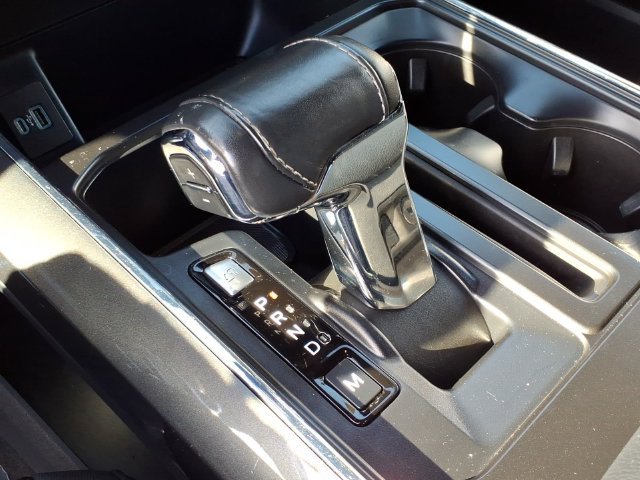 Used 2022 Black Metallic Ford XLT image 24