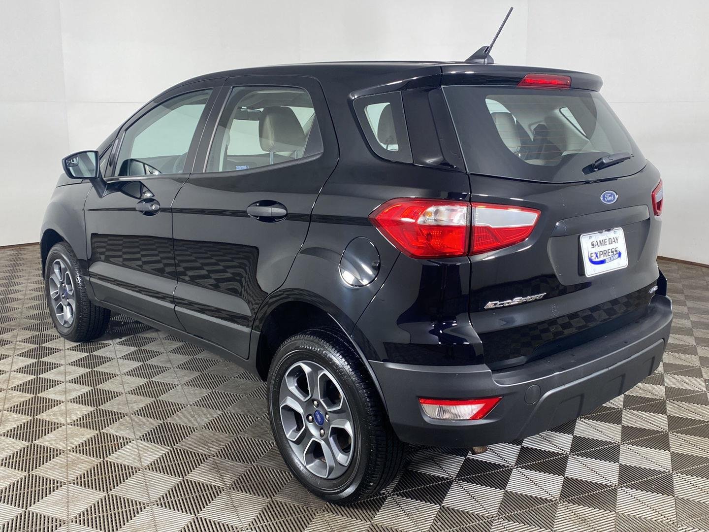 Used 2022 Shadow Black Ford S image 23