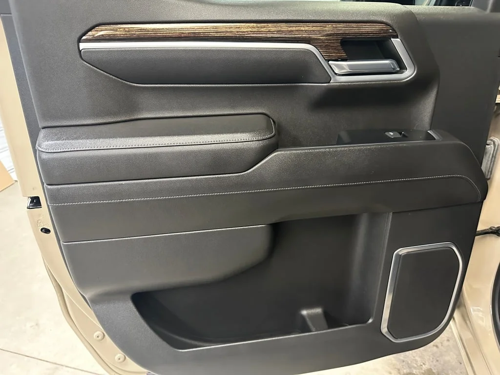 Certified Used 2022 Desert Sand Metallic GMC Elevation image 18