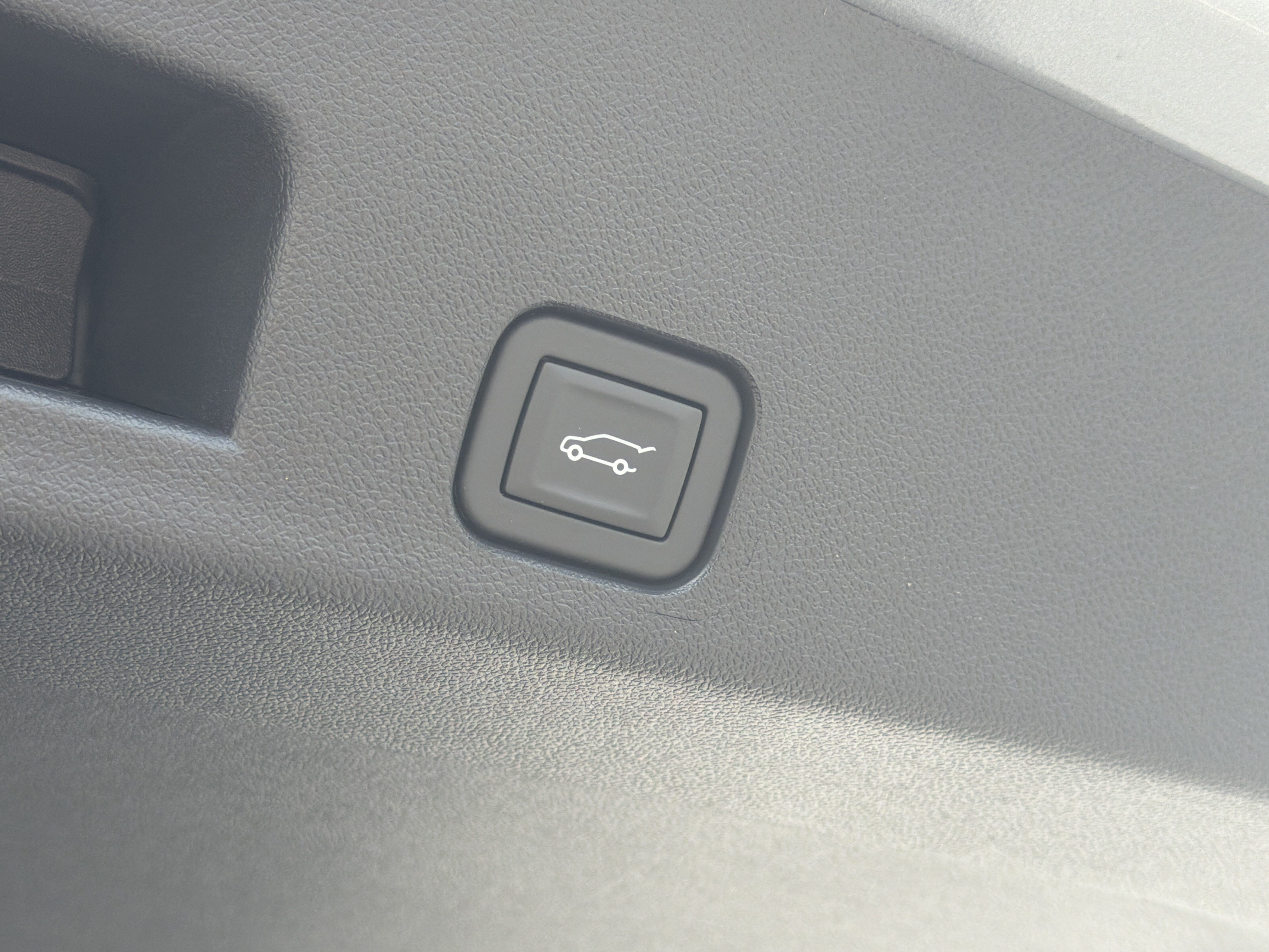 2026 Chevrolet Traverse LT - Photo 20