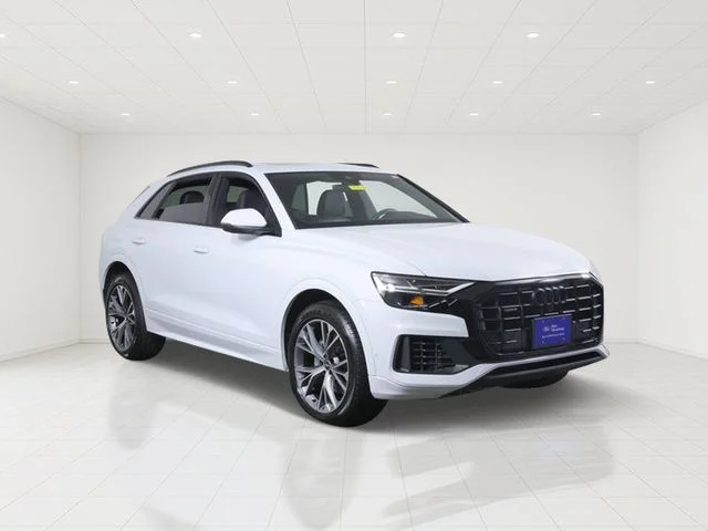 2021 Audi Q8 Premium