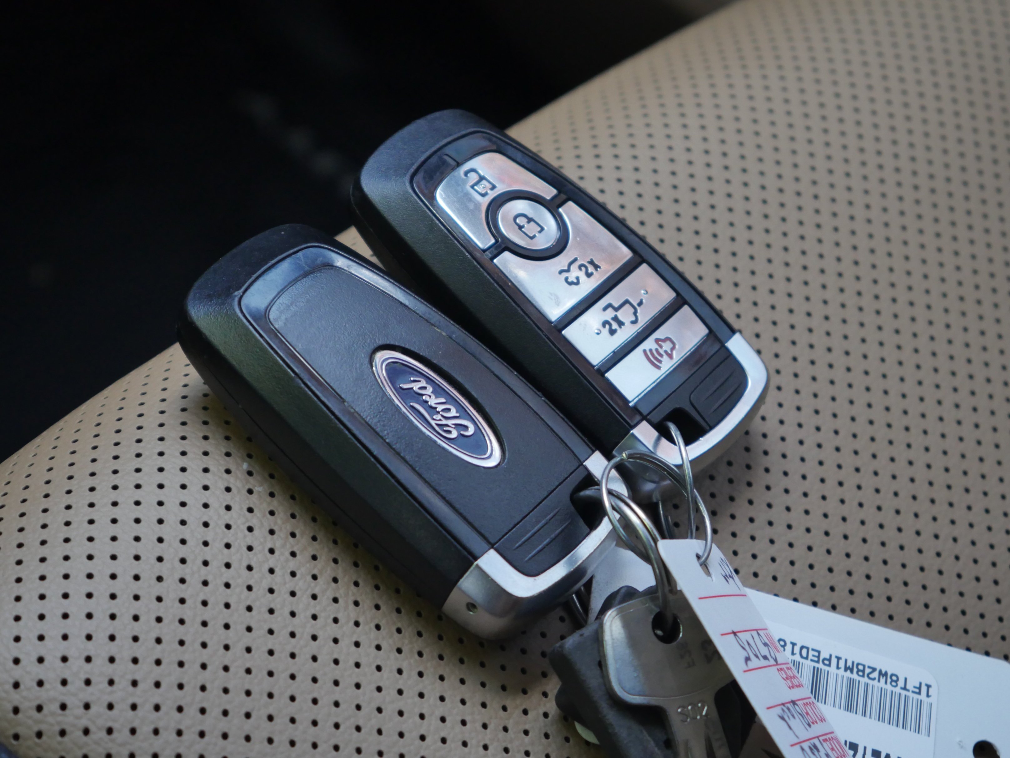 Certified Used 2023 Black Metallic Ford LARIAT image 38