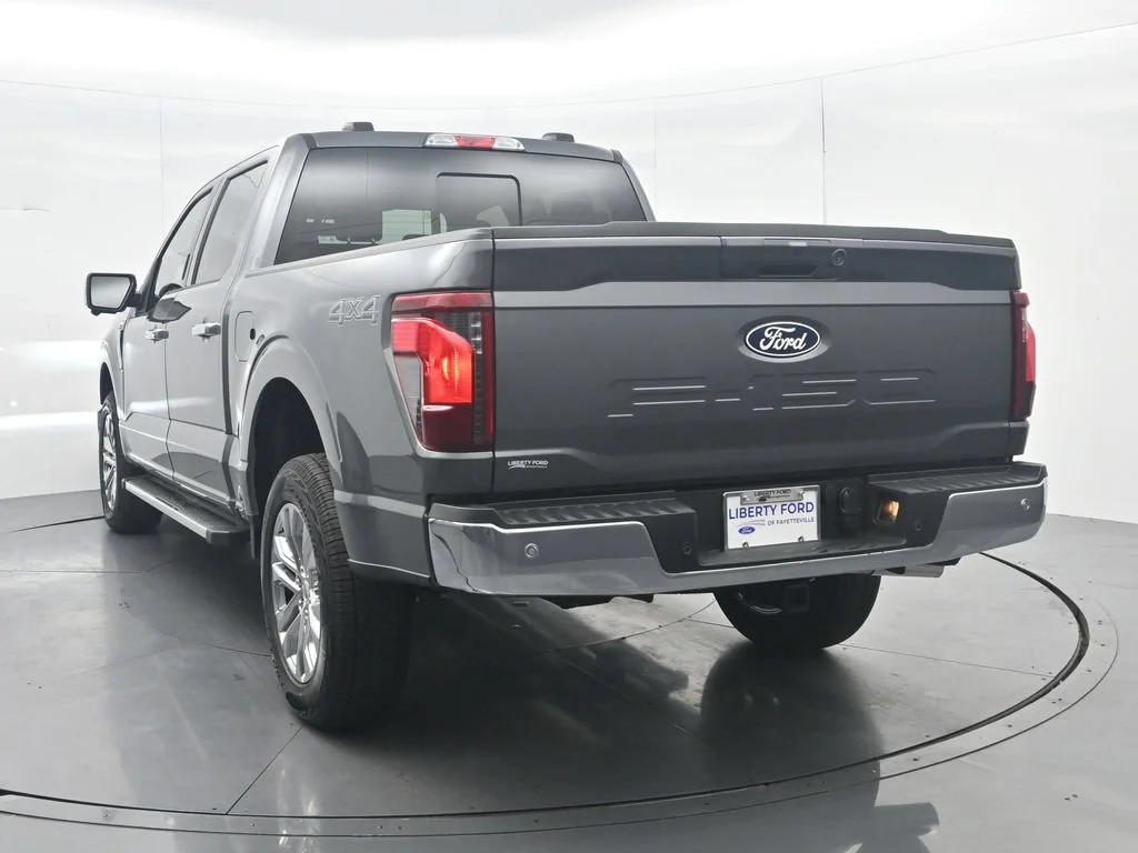 New 2026 Carbonized Gray Metallic Ford XLT image 9