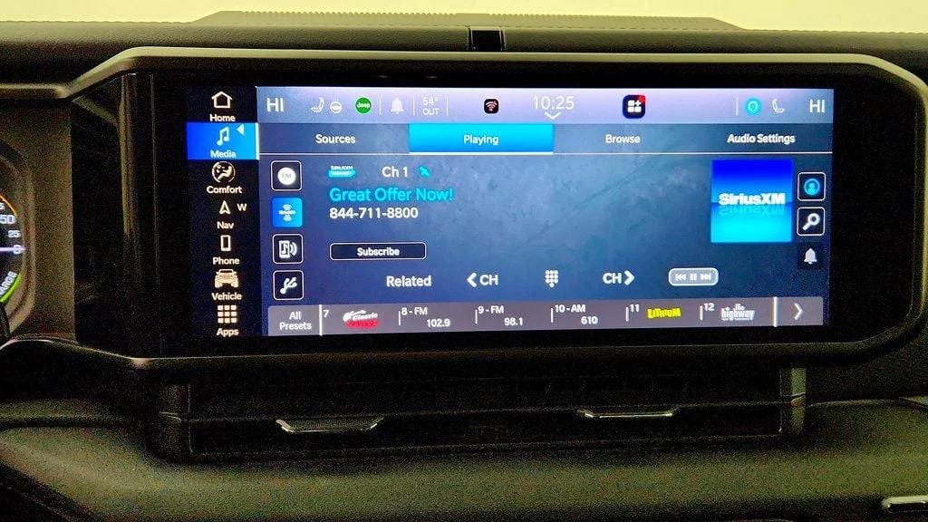 Used 2024 High Velocity Clearcoat Jeep Rubicon X 4x4 w/ Sky One-Touch Power Top & Nappa Leathe image 19