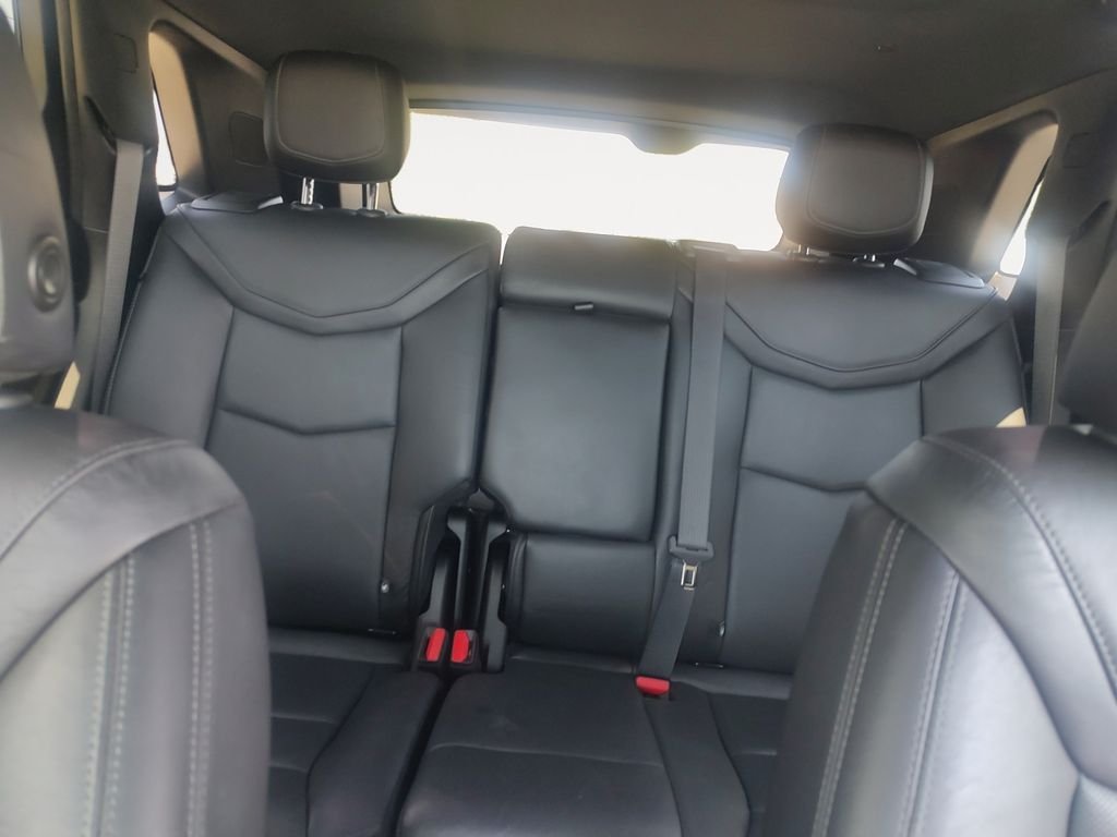 Used 2020 Black Cadillac Sport image 13