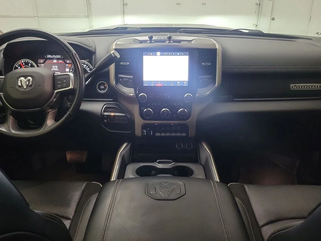 Used 2022 Sil Ram Laramie image 19