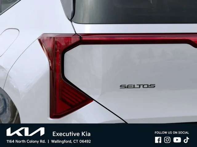 New 2027 White Kia X-Line S image 11