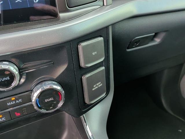 New 2026 Carbonized Gray Metallic Ford XLT image 78