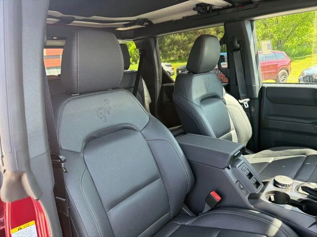 New 2026 Ruby Red Metallic Tinted Clearcoat Ford Badlands® image 48