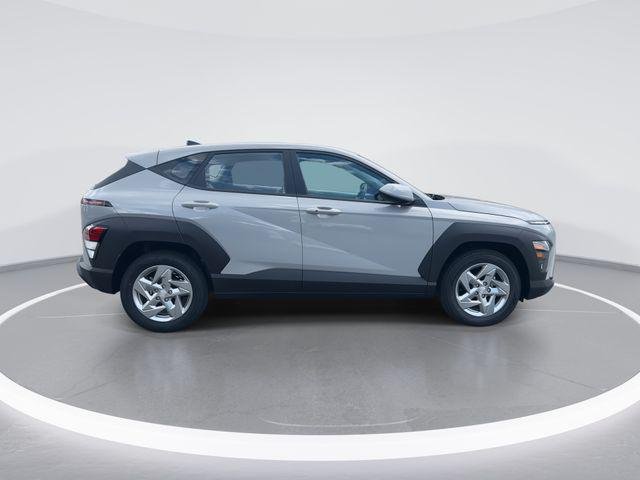 New 2026 Gray Hyundai SE FWD image 9