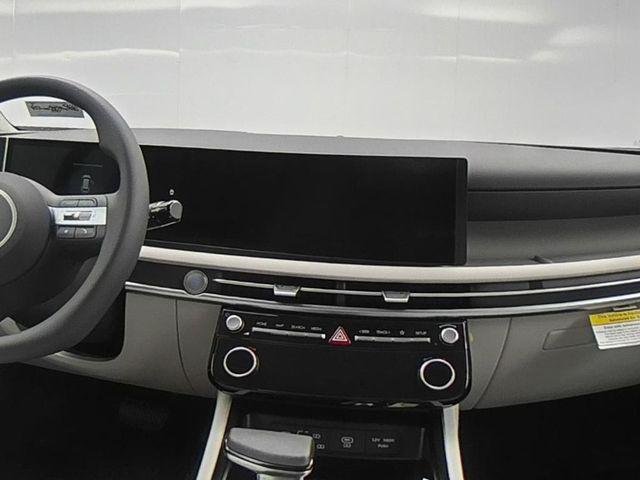 New 2026 Black Hyundai SEL AWD image 34