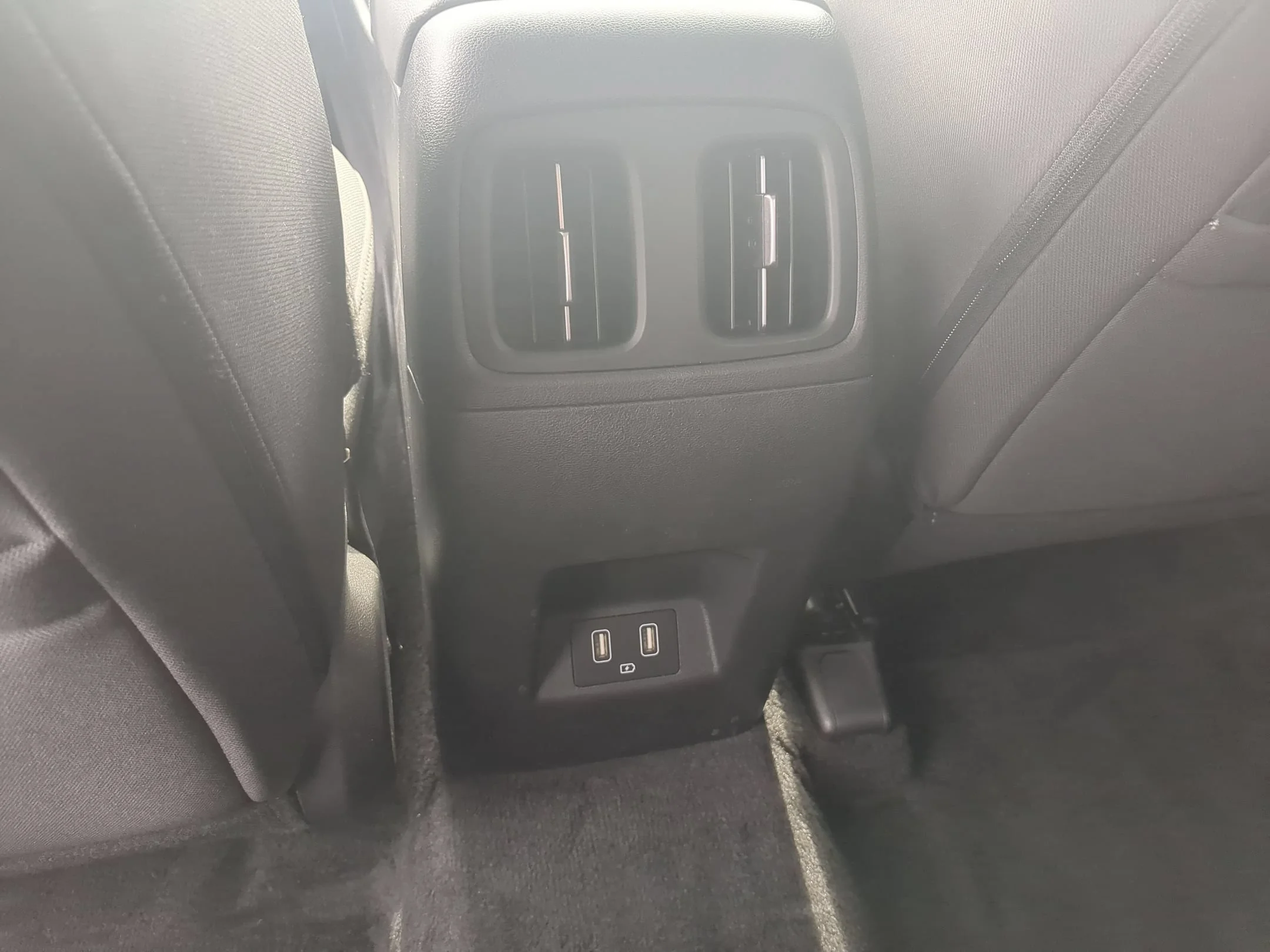 Used 2024 White Pearl Hyundai SEL image 19